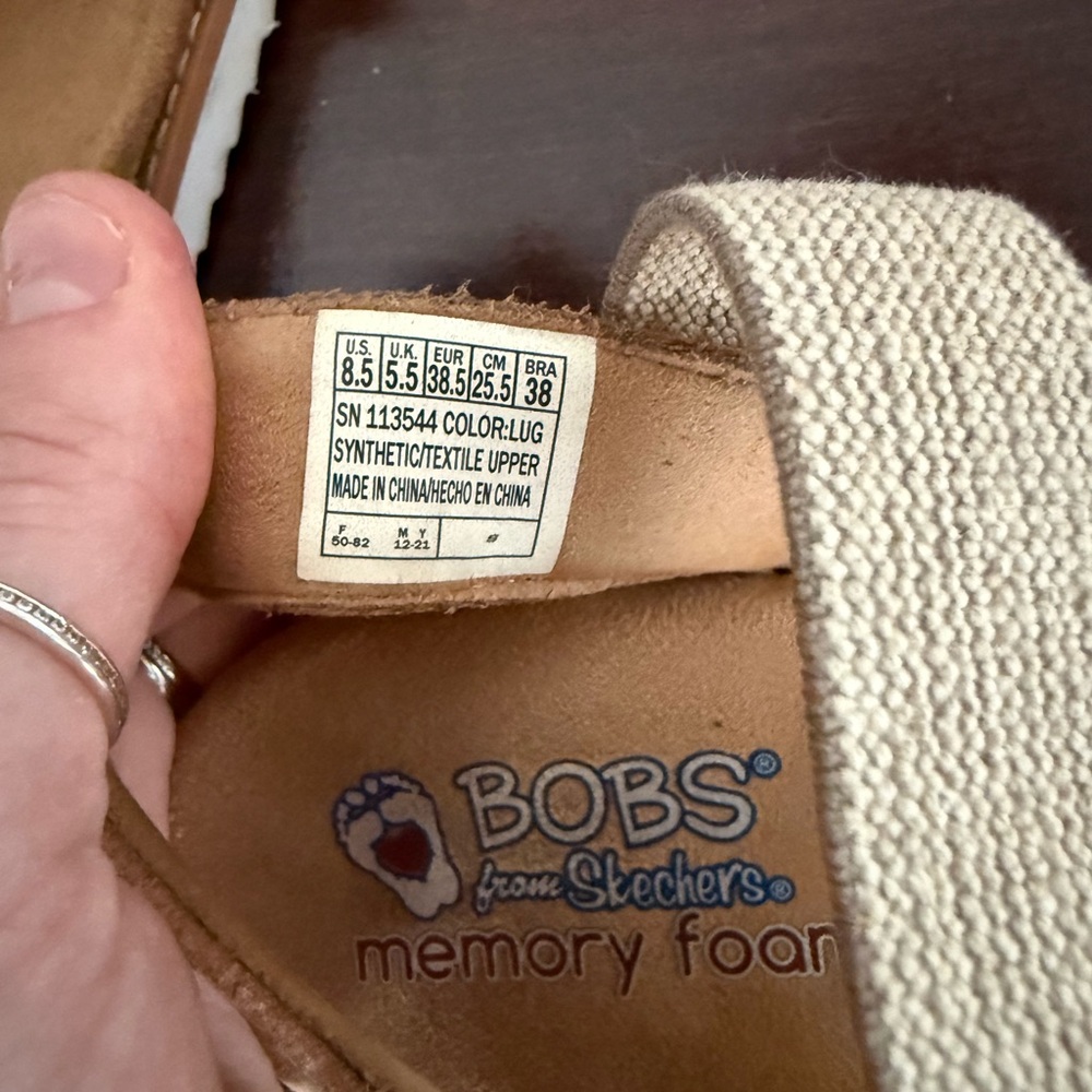 BOBS sandals - Picture 3 of 3